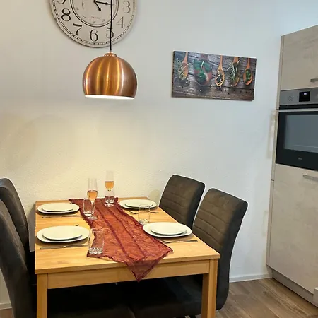 Stilvolle Und Moderne Ferienwohnung Stockach Buitenkant foto