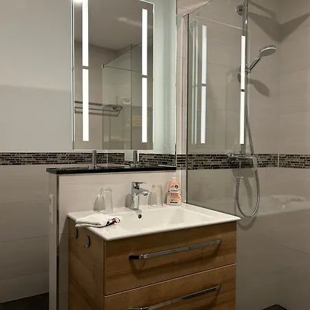 Stilvolle Und Moderne Ferienwohnung Stockach Buitenkant foto