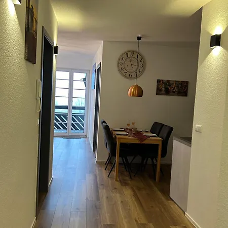 Stilvolle Und Moderne Ferienwohnung Stockach Buitenkant foto